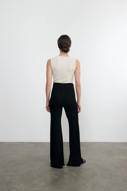 Enza Costa - SILK KNIT SLEEVELESS BOATNECK TOP