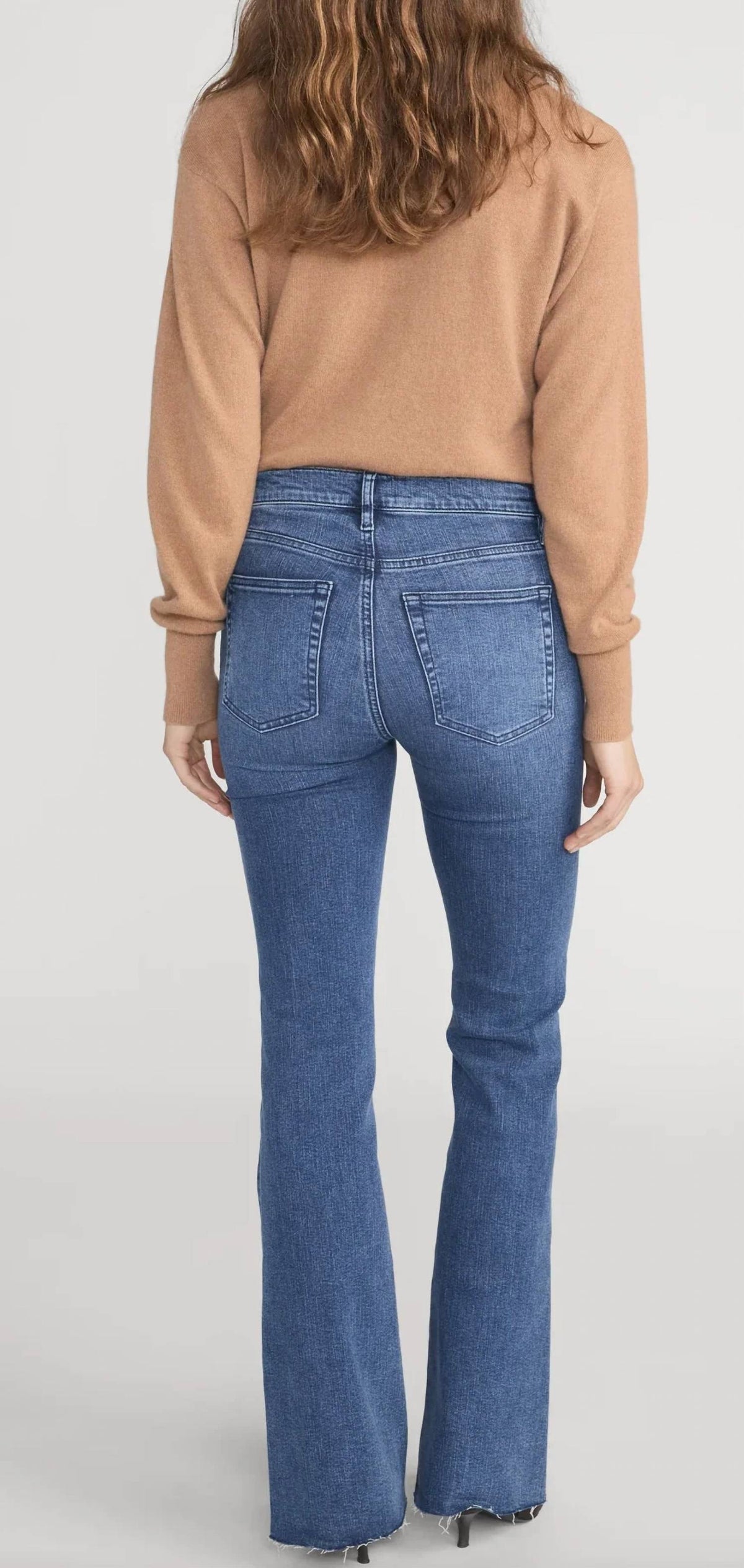 Frame - Easy Raw Icon Flare Jeans
