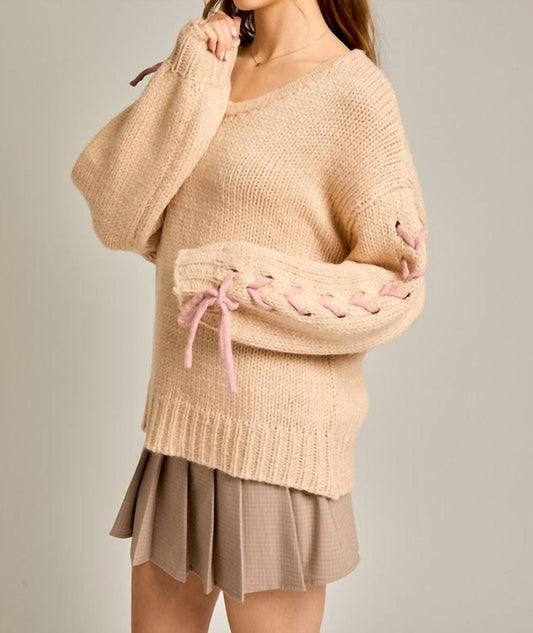 Le Lis - Loved by You Stitching Bow Sweater