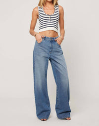 Abrand Jeans A 95 Wide Straight Leg Mid Baggy Jeans in paloma - women's jeans - detail view