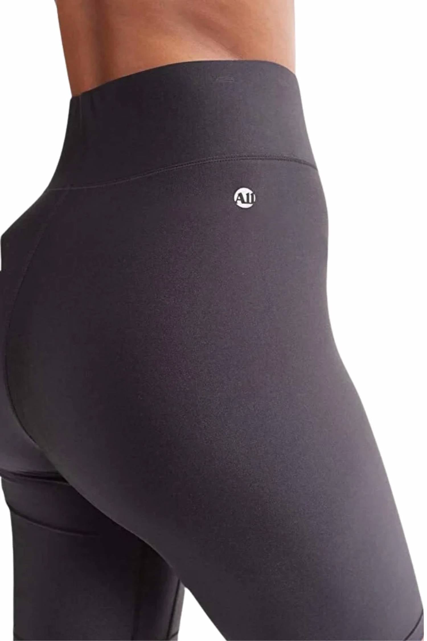 Bandier - Center Stage 9 Biker Short