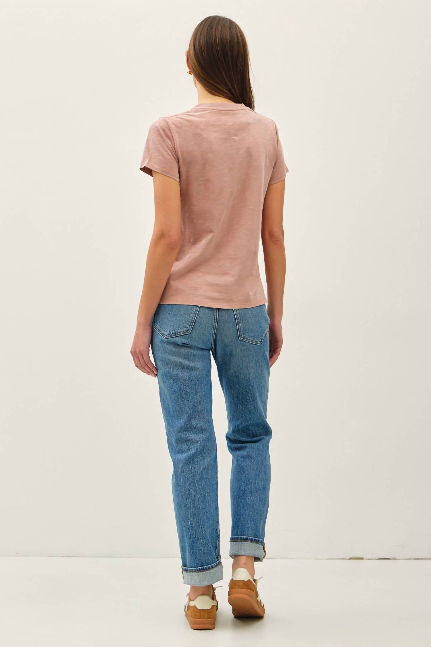 Be Cool - Leona Classic Cut Acid Wash Cotton Tee