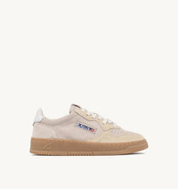 Autry - Women's Medalist Low Sneakers