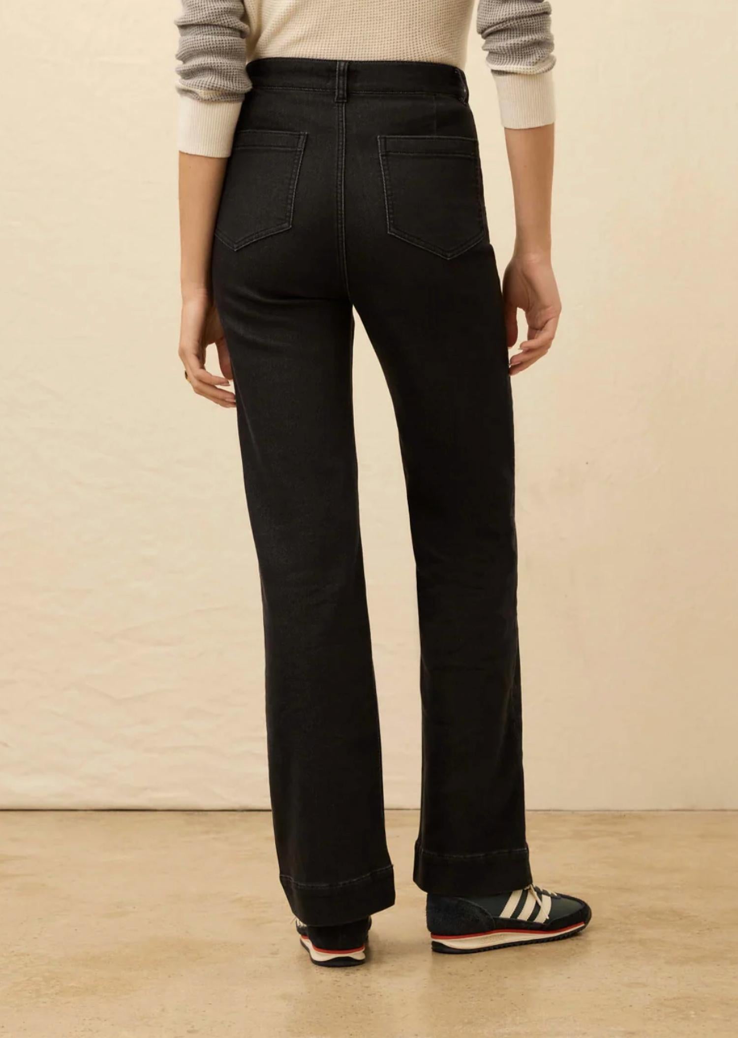 Faherty Stretch Terry Patch Pocket Jeans in onyx black - women's jeans - detail view