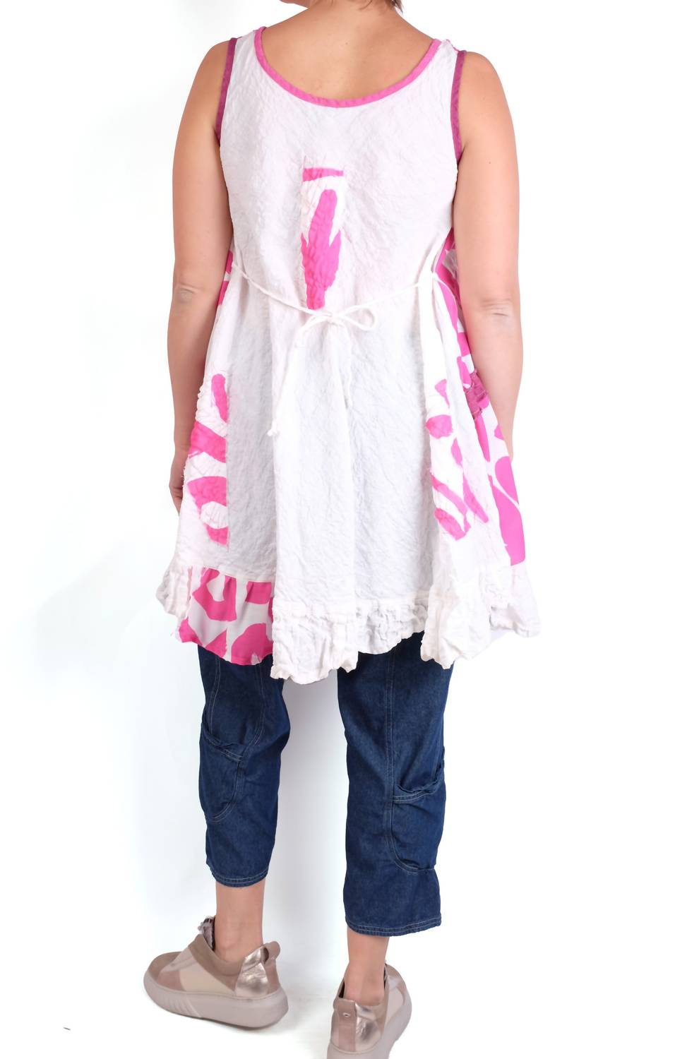 Mara Gibbucci - Sleeveless Crewneck Tunic
