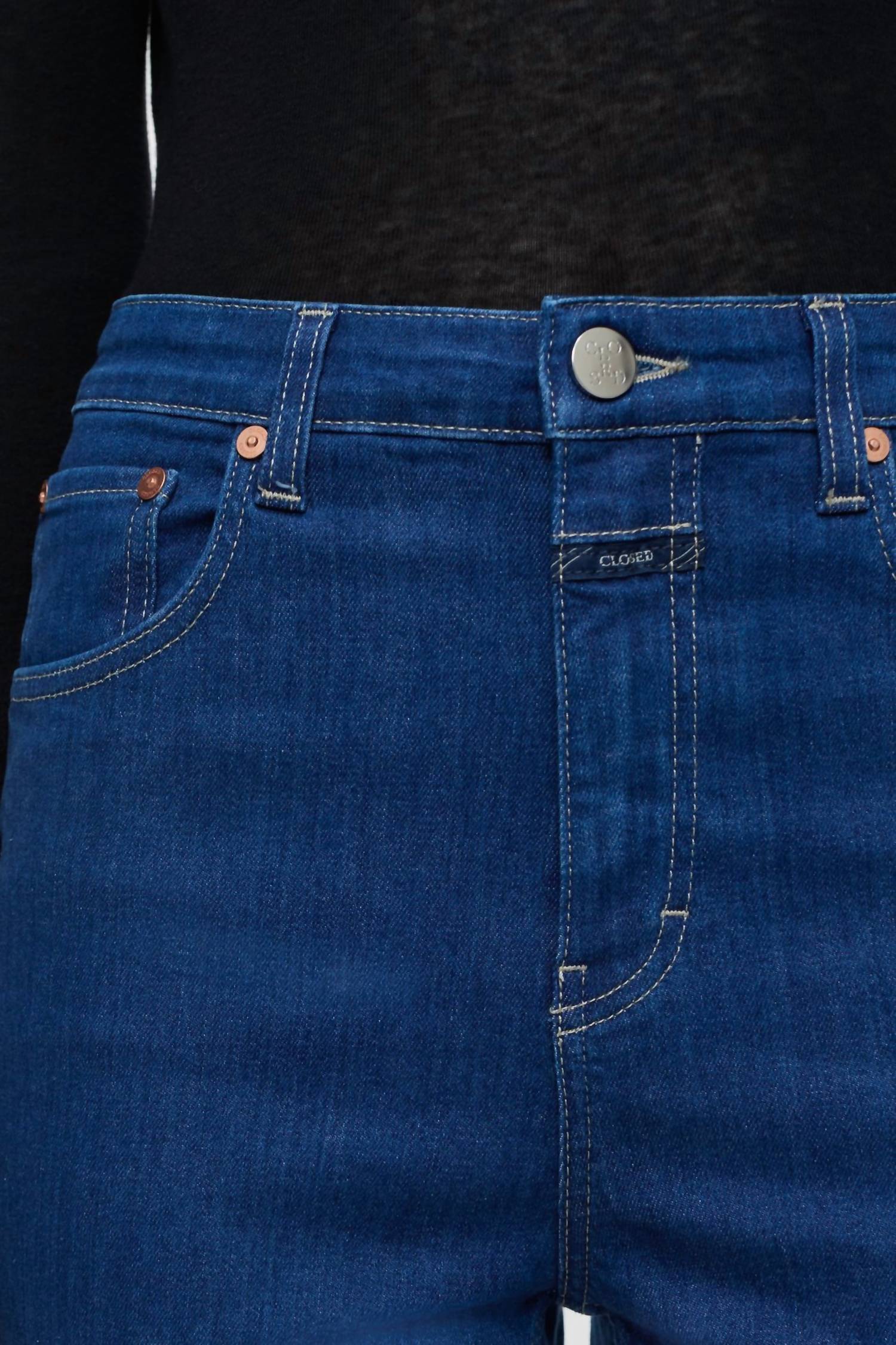 CLOSED Hi-sun High Waisted Crop Jean in dark blue - women's jeans - view 5