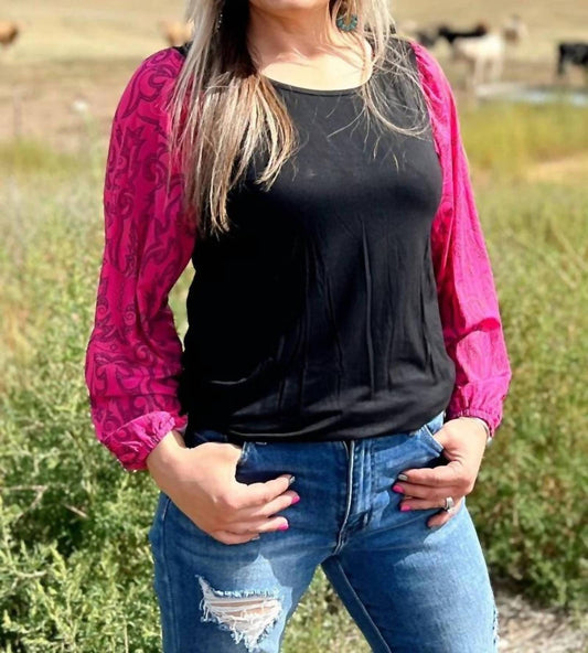 Sterling Kreek - Cowgirls Like Us Bubble Sleeve Top