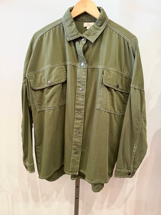 Elan - Women's Button Up Contrast Stick Shacket