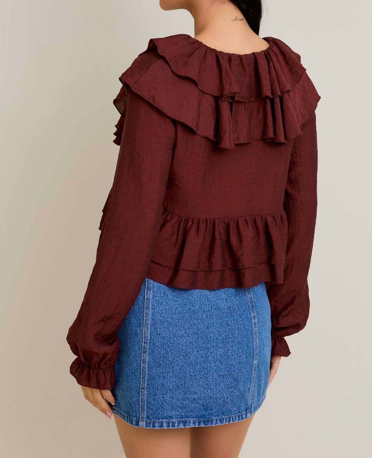 Le Lis - Jenae Ruffle Detail Blouse
