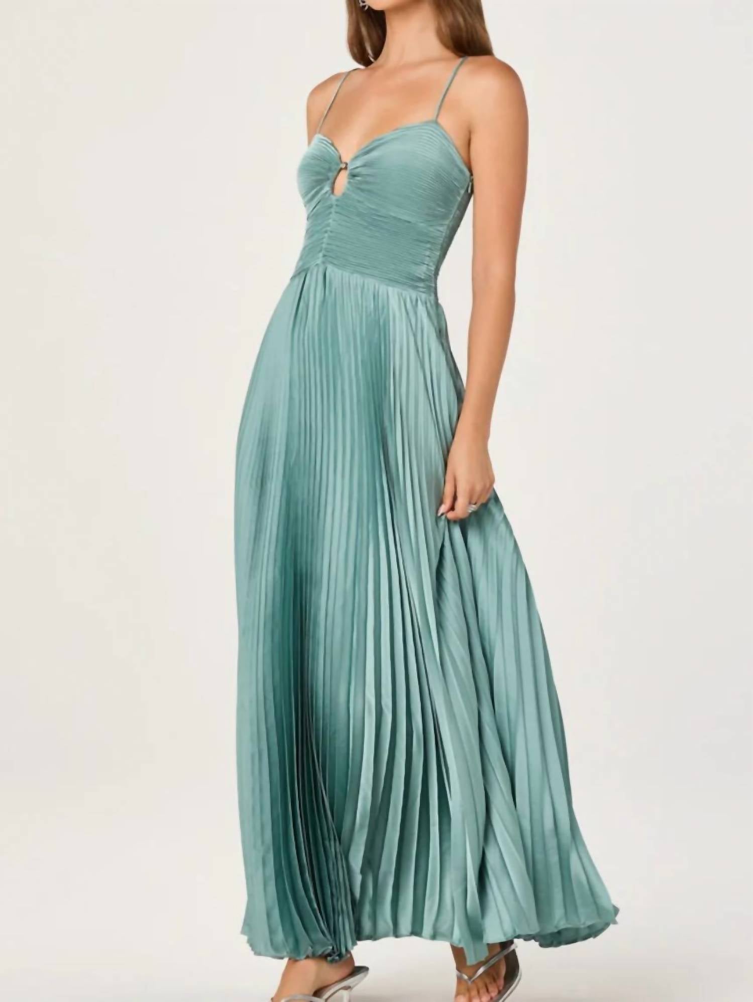 Astr - Alaia Pleated Maxi Dress