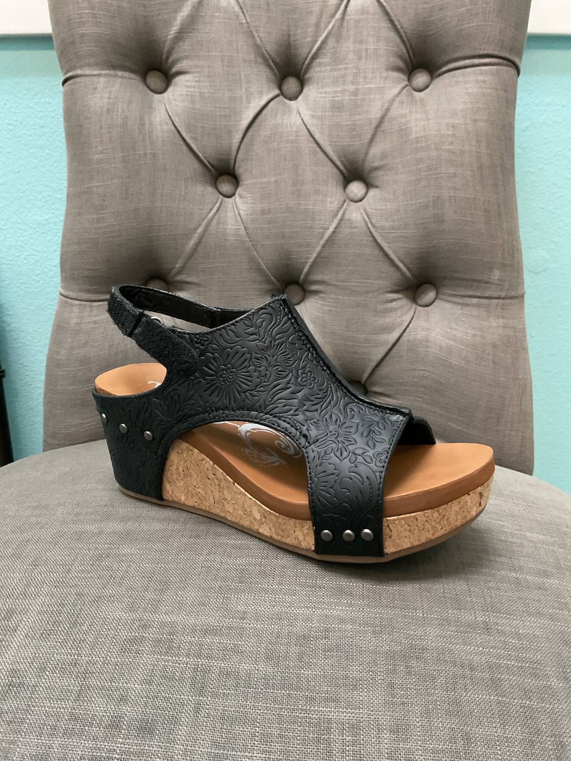Very G - Women Liberty Tooled Wedge Sandal