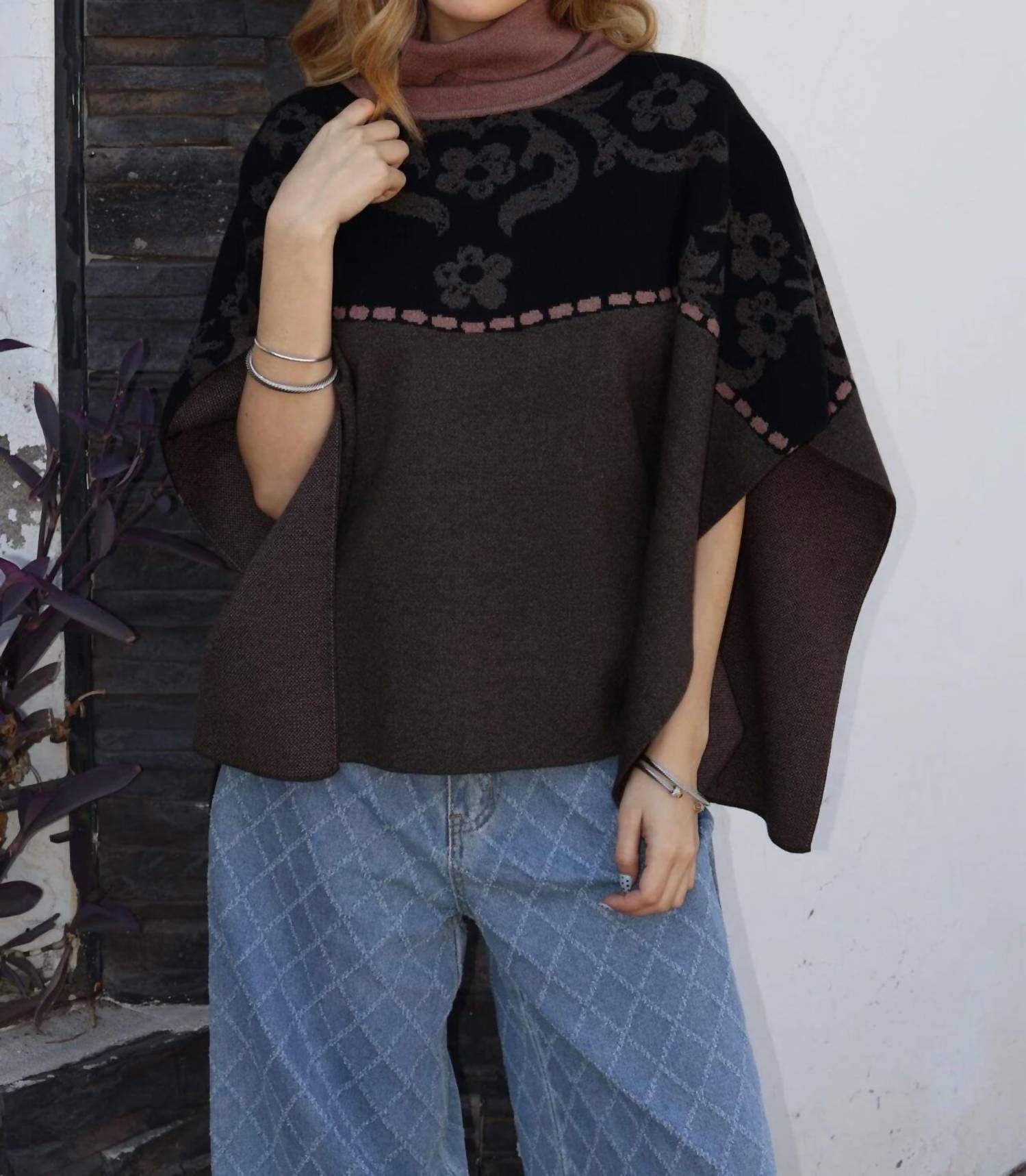 Thml - Floral Knit Poncho