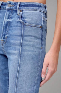 Hidden - Happi Pintuck Flare Jeans