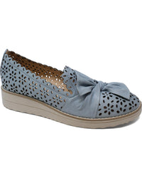 Django & Juliette - Women's Omilla Slip-on