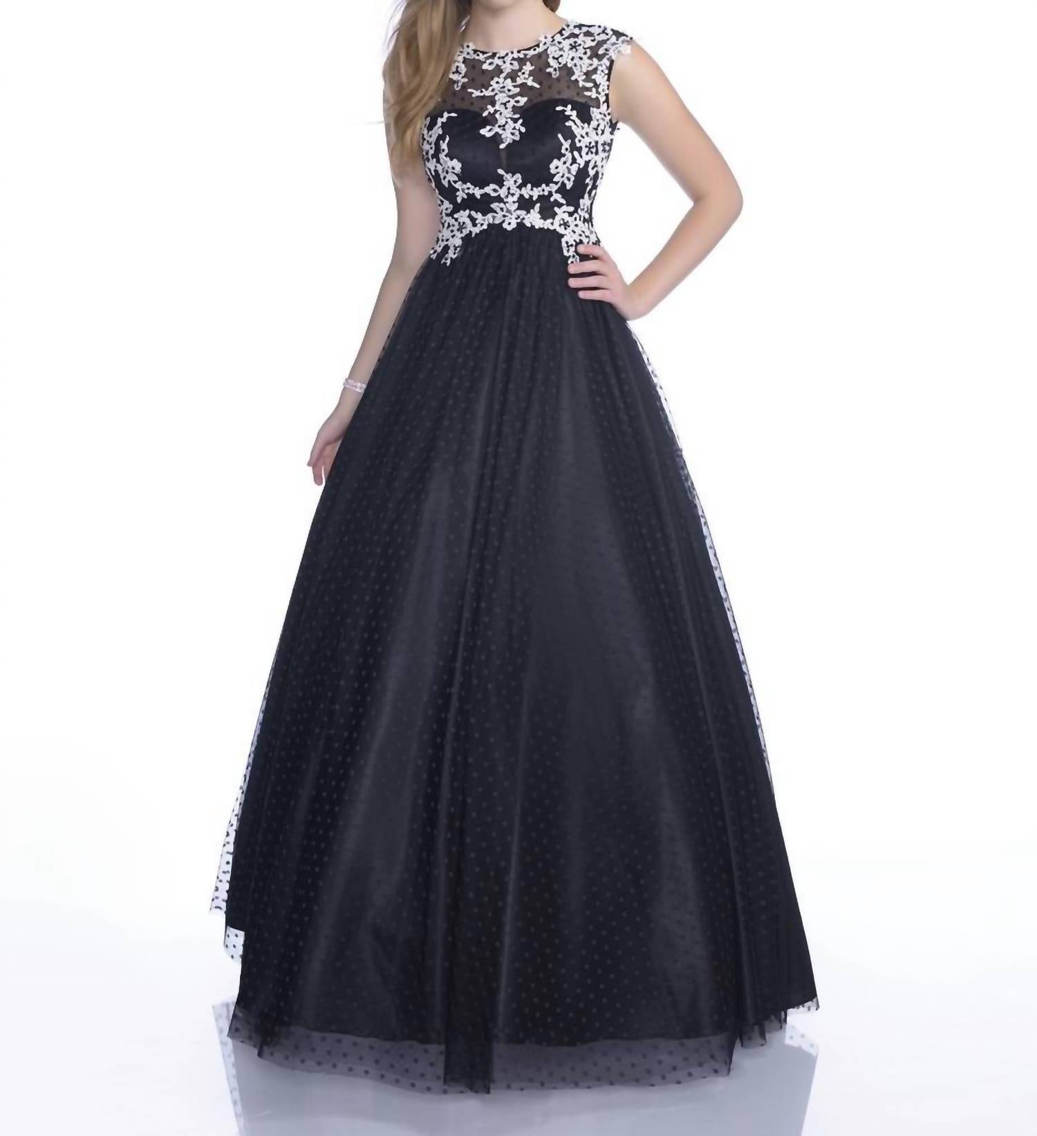 Karishma Creations - Fit and Flare Sleeveless Prom Dress