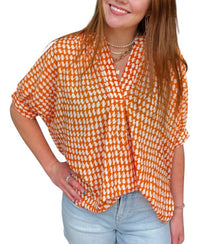 Ivy Jane - Squiggle Popover Top