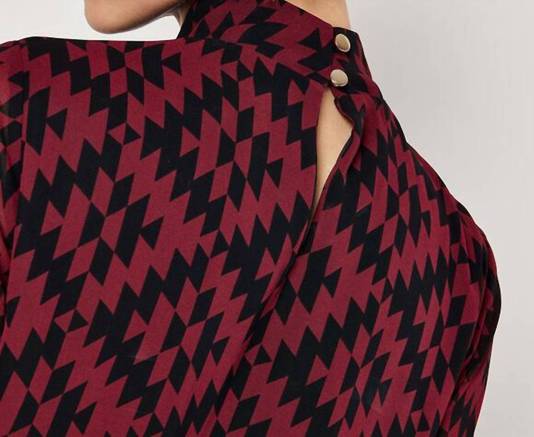 Apricot - Geo Diamond Chiffon Blouse
