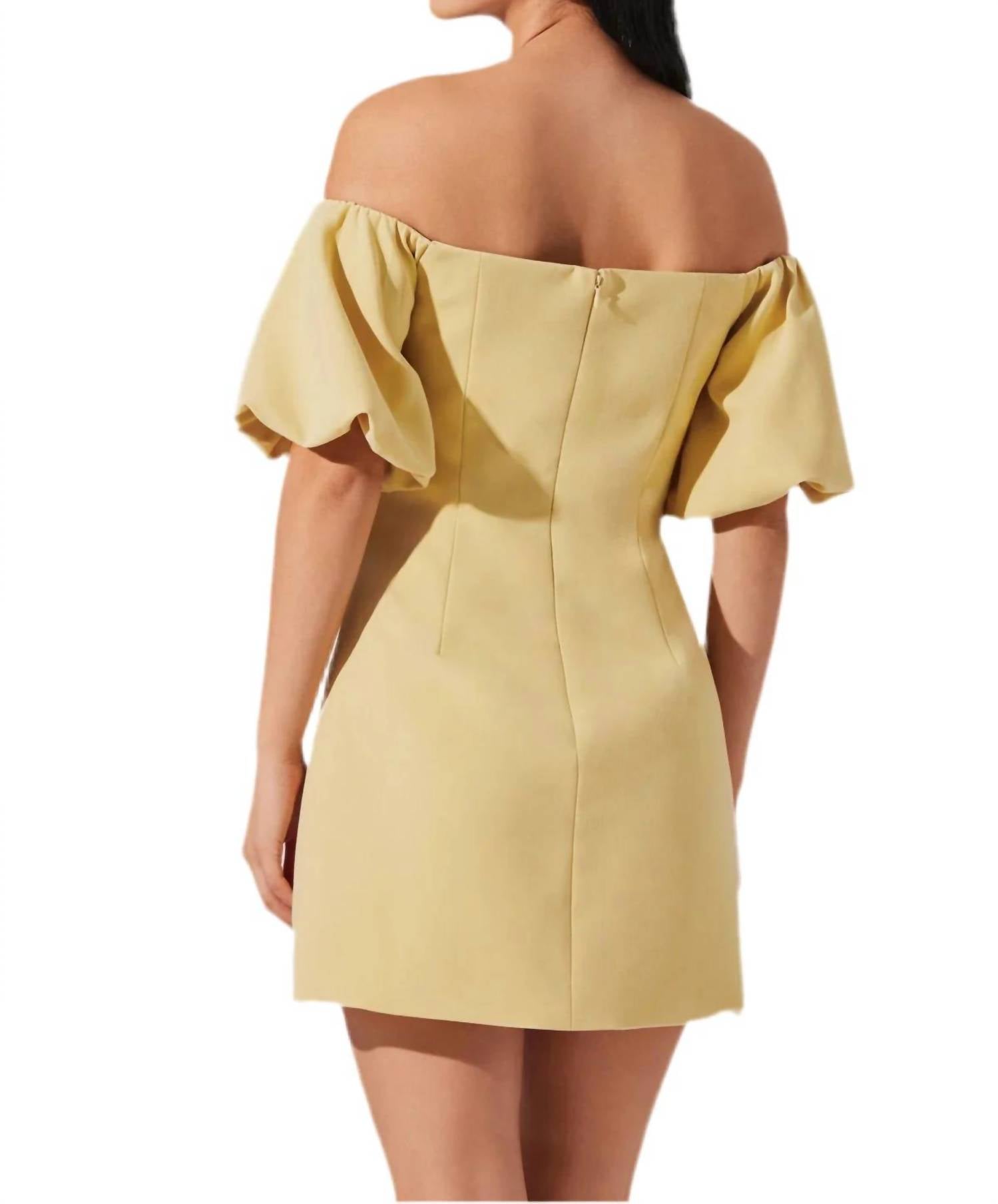 Astr - Biviana Mini Dress