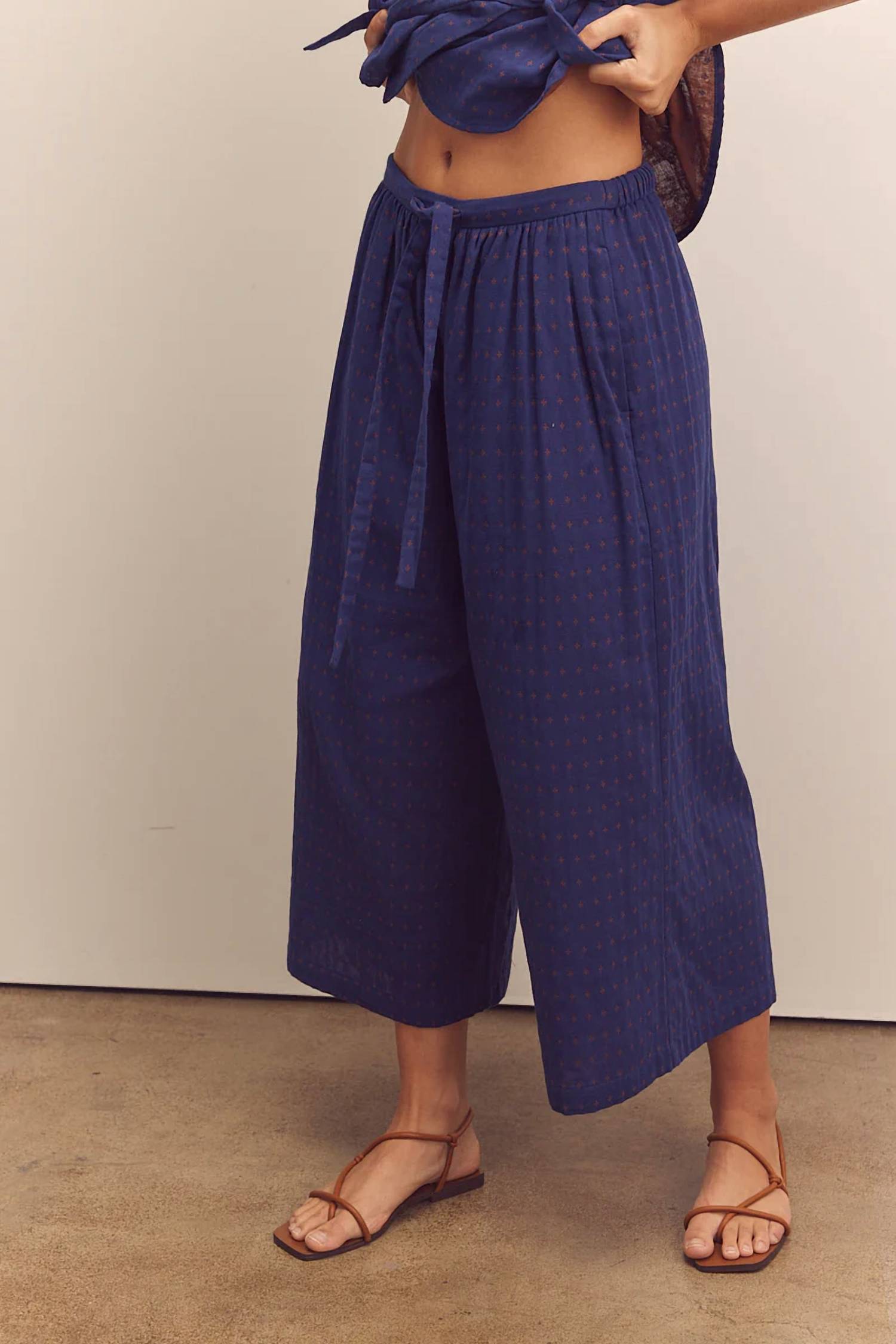 Amente - Drawstring Wide Leg Pants