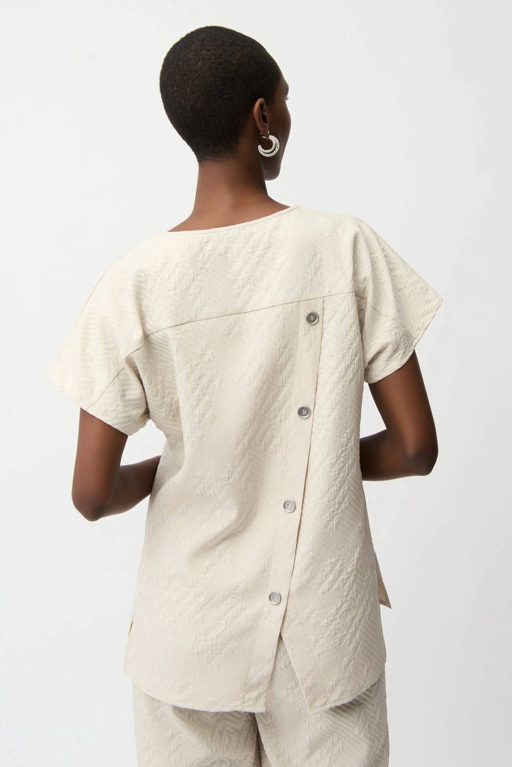 Joseph Ribkoff - Geometric Textured Jacquard Top With V-neckline
