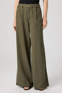 Paige - Rumi Pant