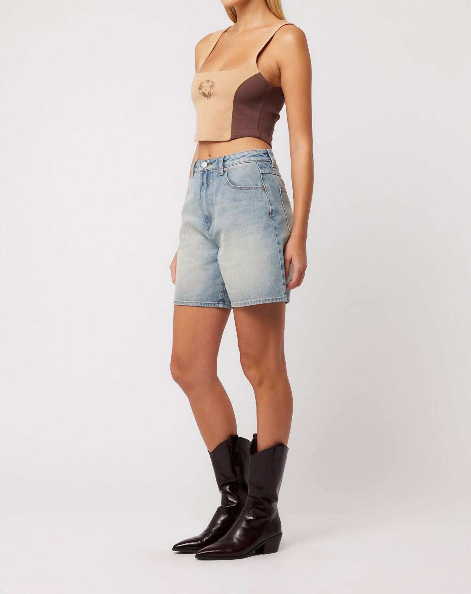 Abrand Jeans - CARRIE SHORT