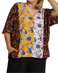 Umgee - Mixed Floral Print Top -plus