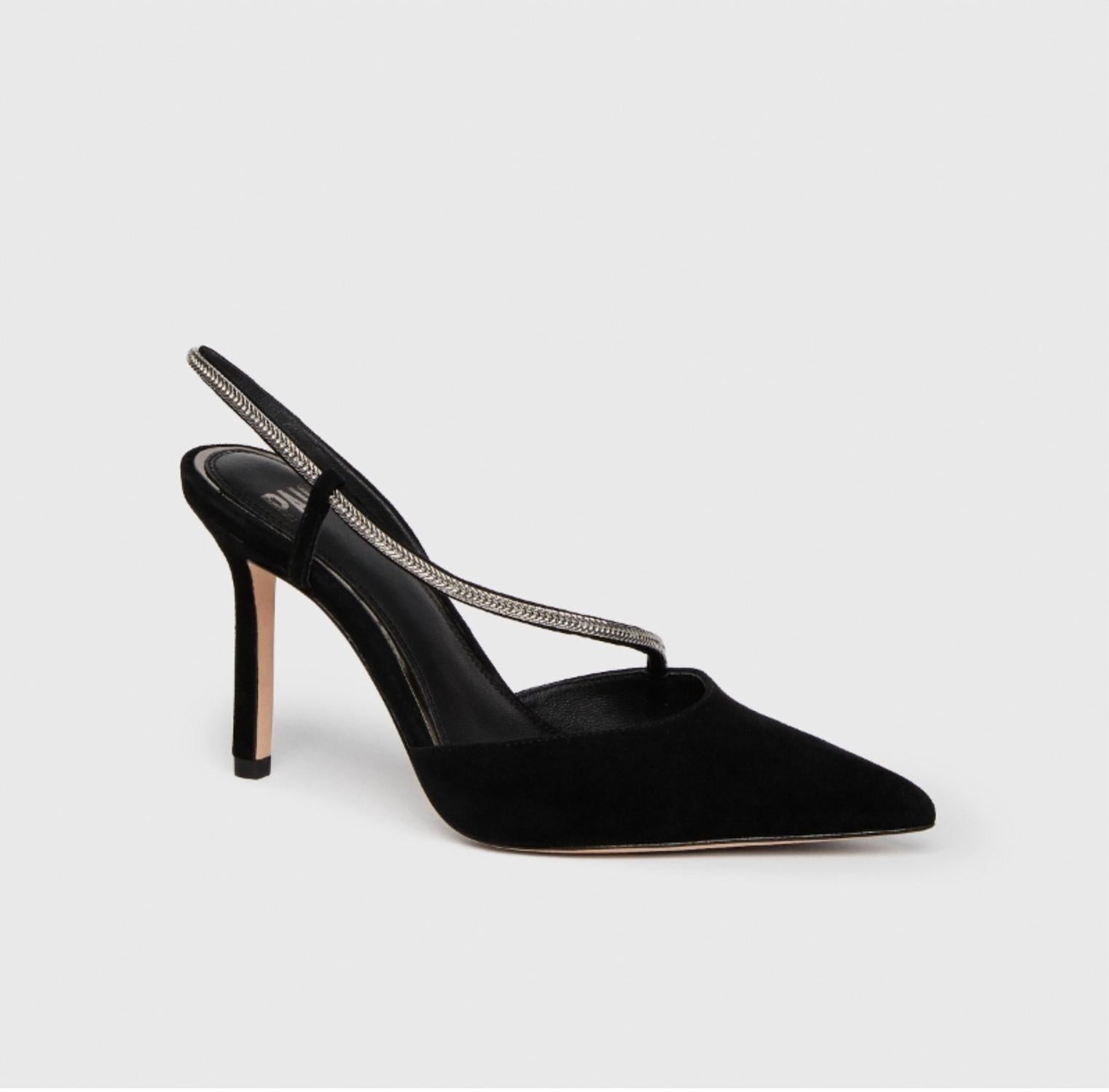 Paige - Stephanie Pump