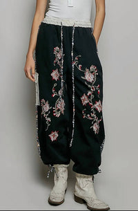 POL Floral Pants in black - women's pants
