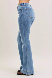 Judy Blue - Mid Rise Flare Jean