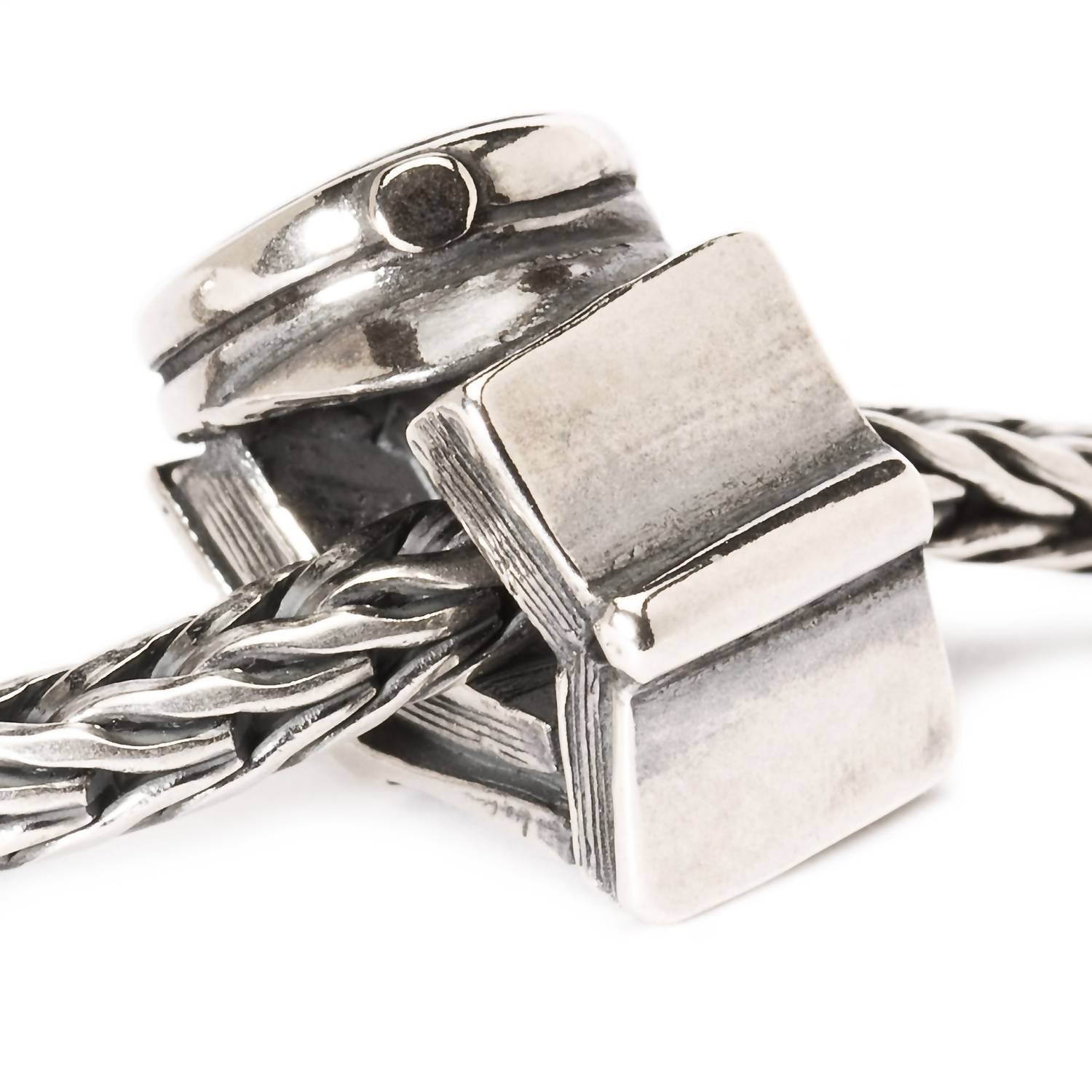 Trollbeads - Women's End Of School Bead Charm