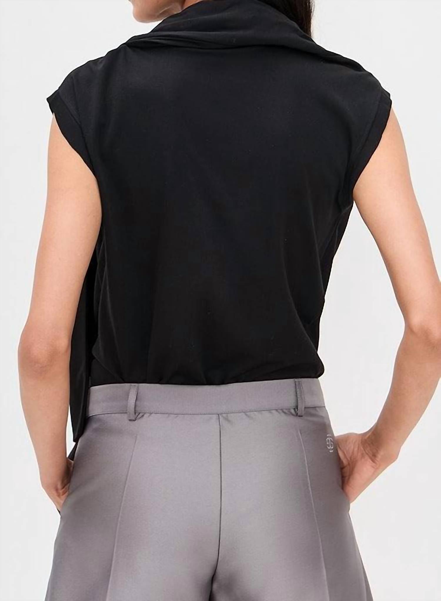 The Garment - Scarf Tee