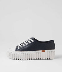Django & Juliette - Women's Baselo Platform Sneaker