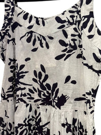 Dress Addict - Women's Sleeveless Top