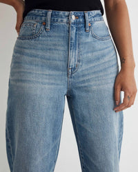 Madewell - Curvy Baggy Straight Jeans