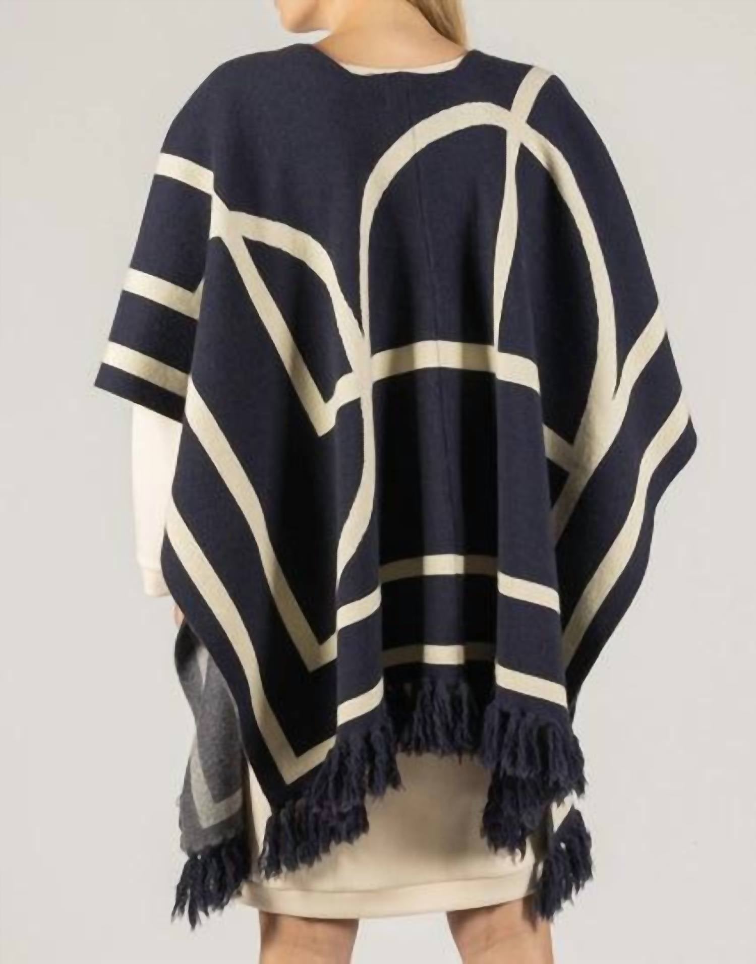 Before You Collection - Fringed Geometric Pattern Shawl