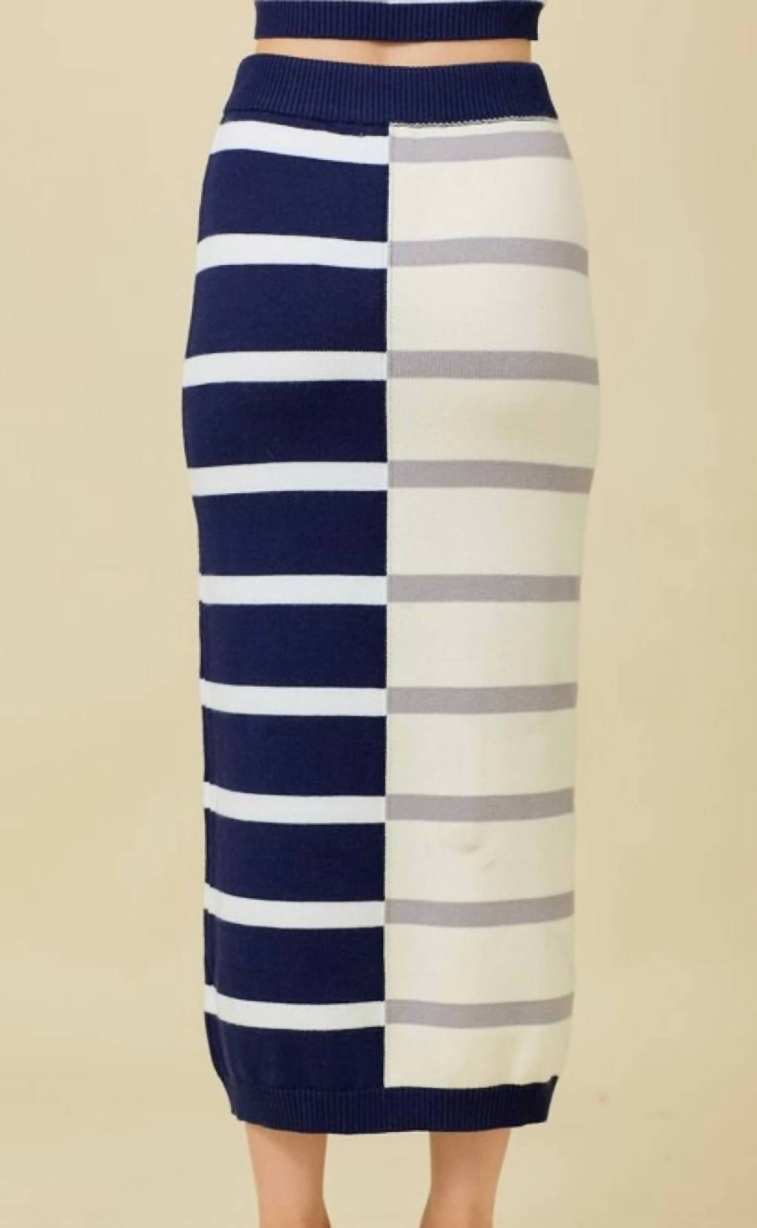 Mainstrip - Angela Sweater Skirt Set