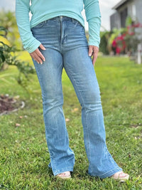 Judy Blue - Denim, Diamonds & Drama Bootcut Jeans