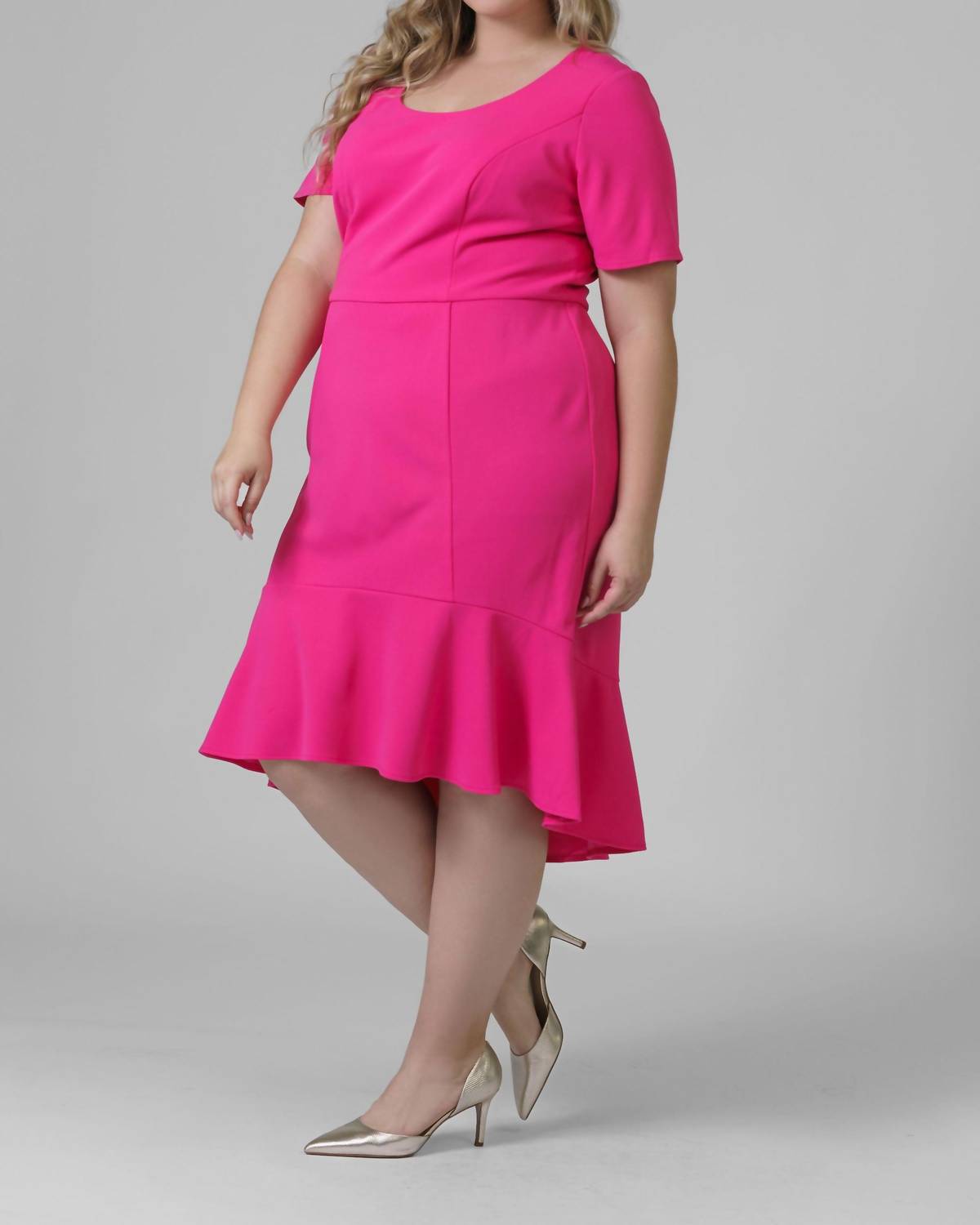 London Times - Elestria Scoop Neck Short Sleeve Midi Dress