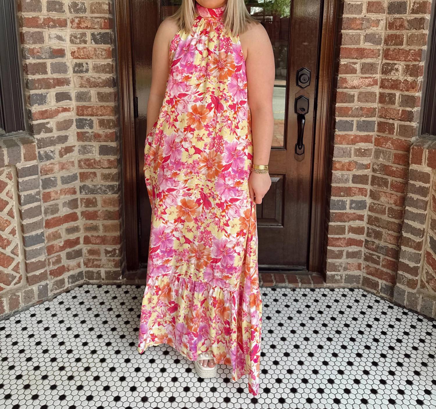 Entro - Halter Mock Neck Maxi Dress