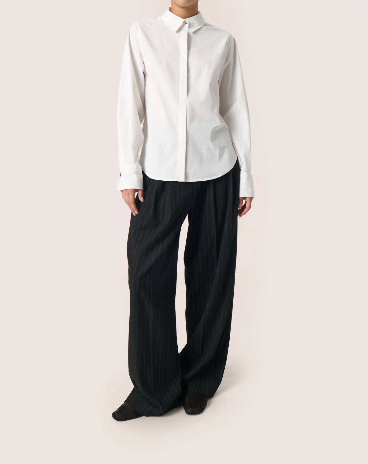 Soaked In Luxury - Slalonna Loose Fit Long Sleeves Shirt