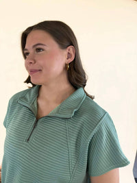 Coco + Carmen - Cozymaxx Quilt Zip Set