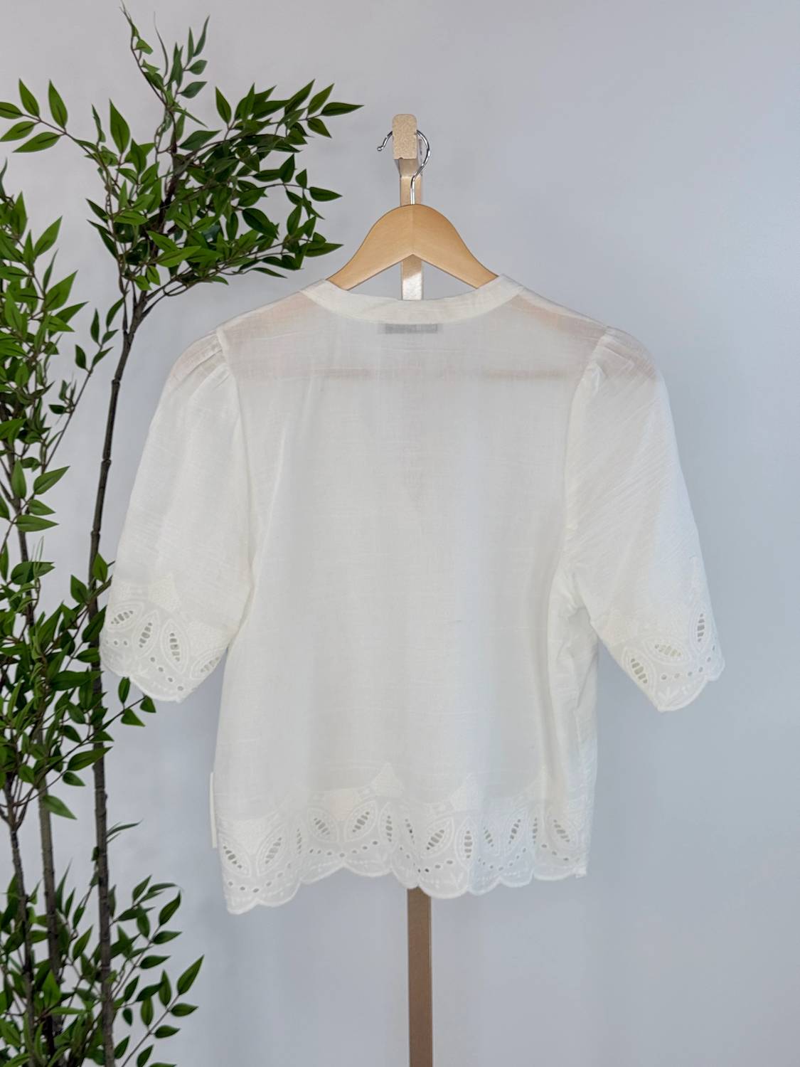 Dex Clothing - Women's Bloom Eyelet Blouse
