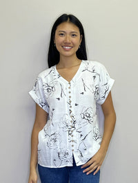 Papillon - Short Sleeve Crinkle Floral Button Front Top