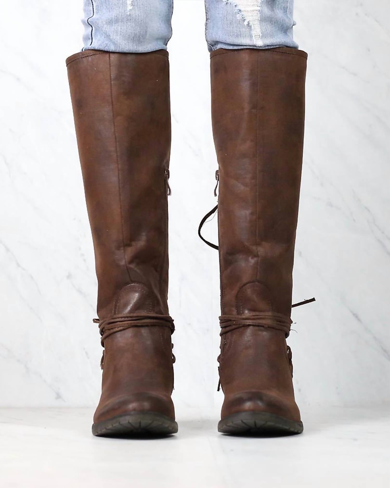 Very Volatile - Women's Mountains Boots
