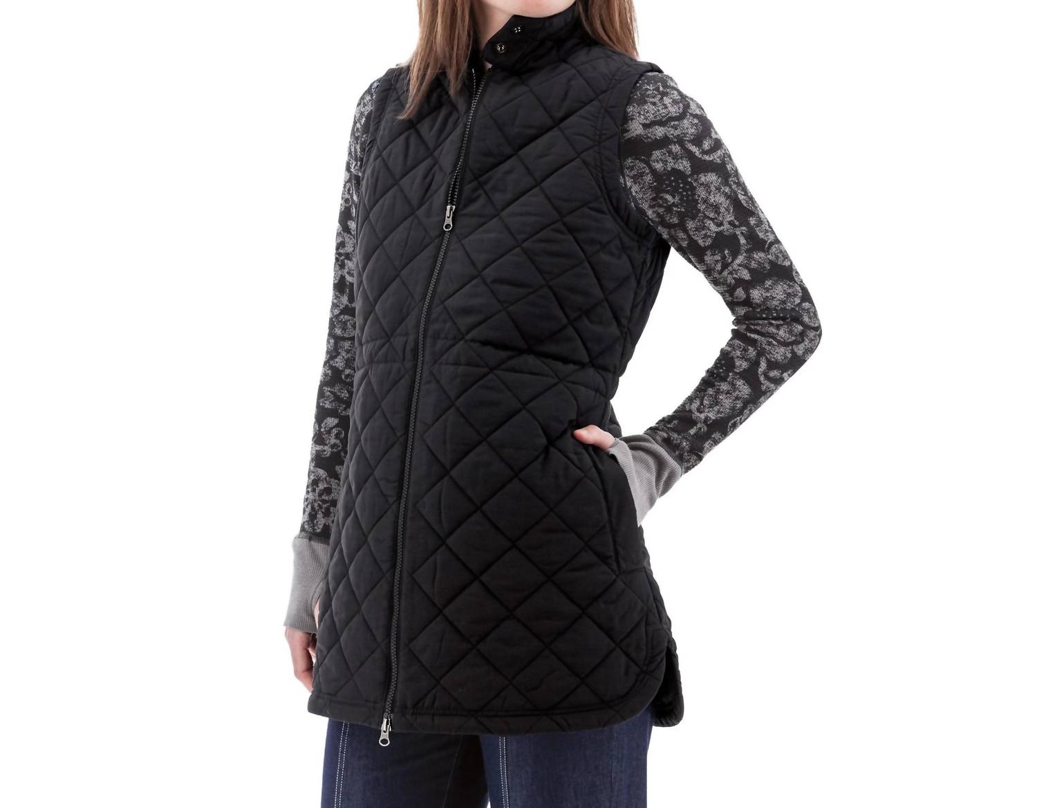 Aventura Flurry Quilted Vest in black - women's jacket - detail view