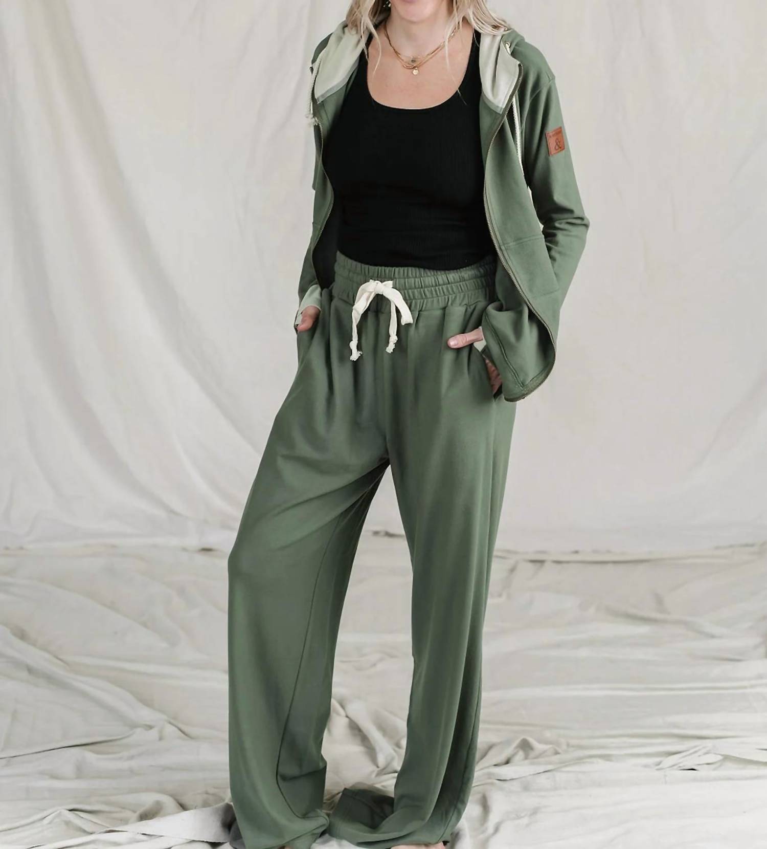 Ampersand Ave - Performance Fleece Free Time Comfy Pants