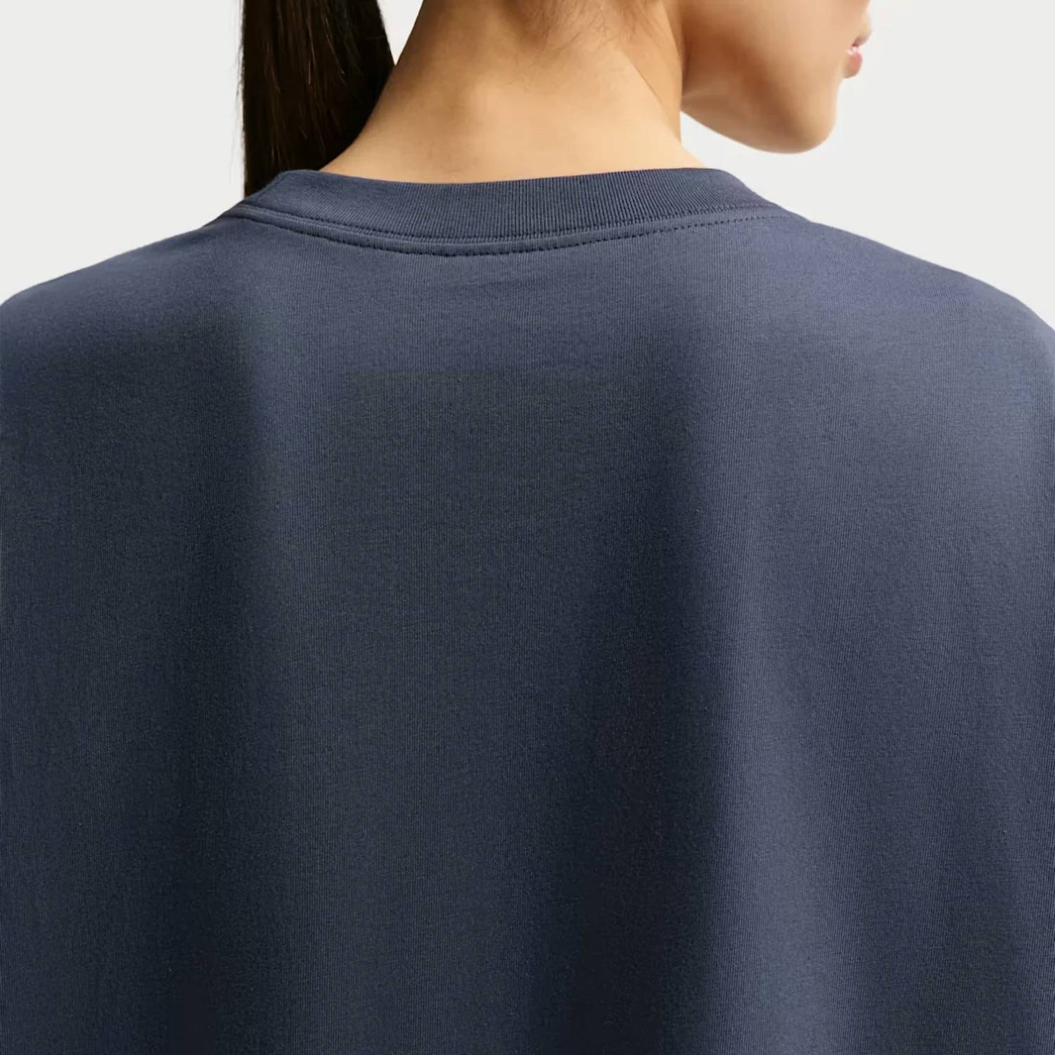 Nike - Club Crewneck Tee