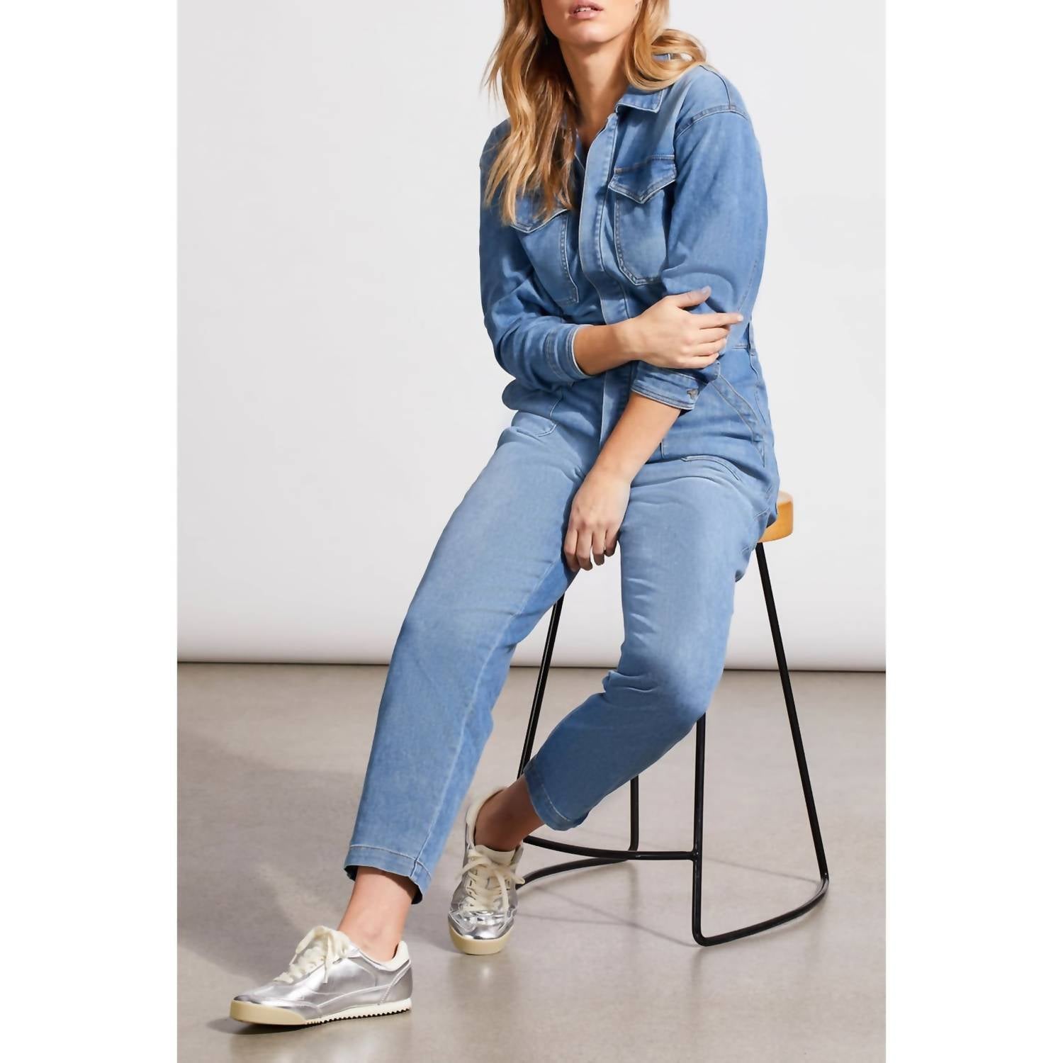 TRIBAL Relaxed Crop Jumpsuit in sky blue - women's pants - detail view