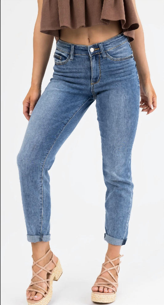 Judy Blue - Mid Rise Cuffed Skinny Capri